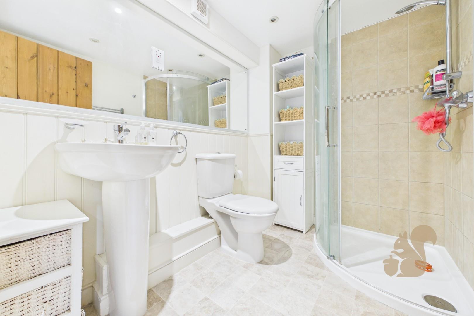 Ensuite